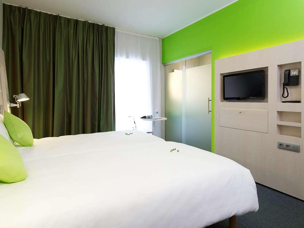 Отель Ibis Styles Нивель Номер фото