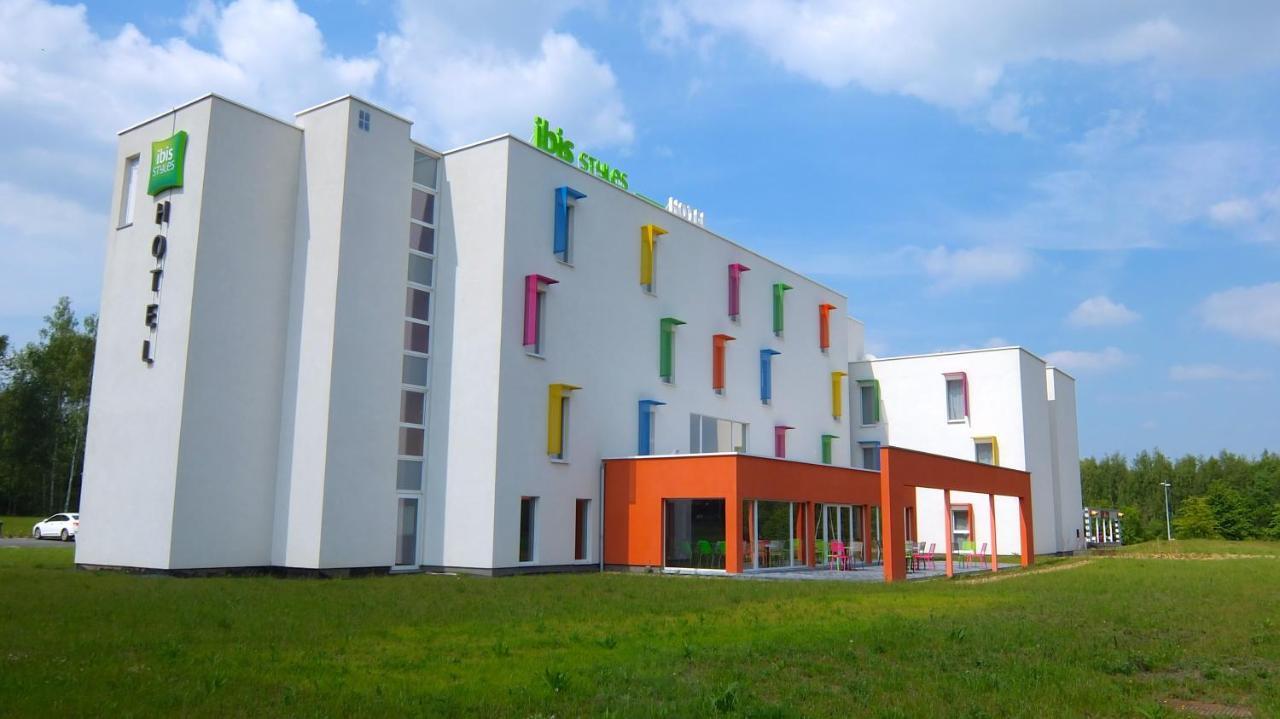 Отель Ibis Styles Нивель Экстерьер фото