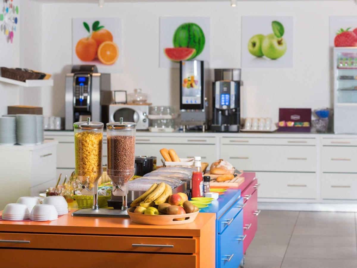 Отель Ibis Styles Нивель Экстерьер фото